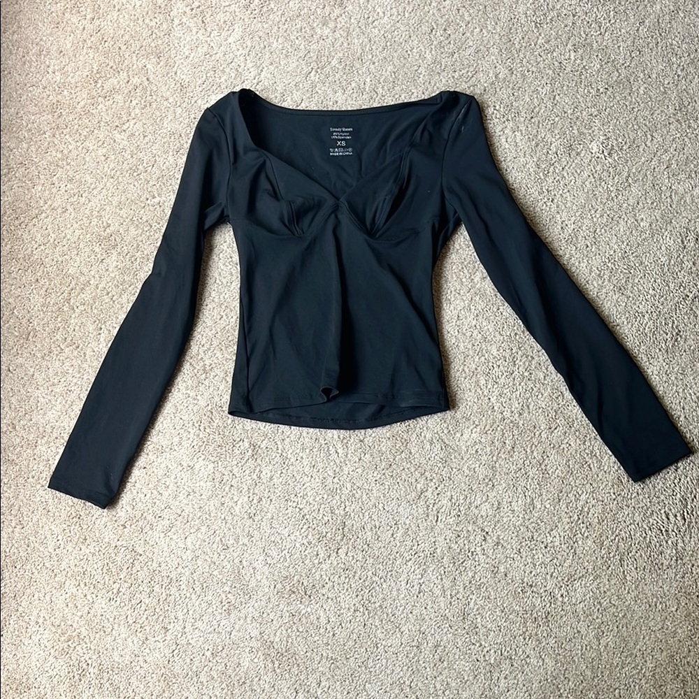 Trendy Queen Long Sleeve Fitted Top